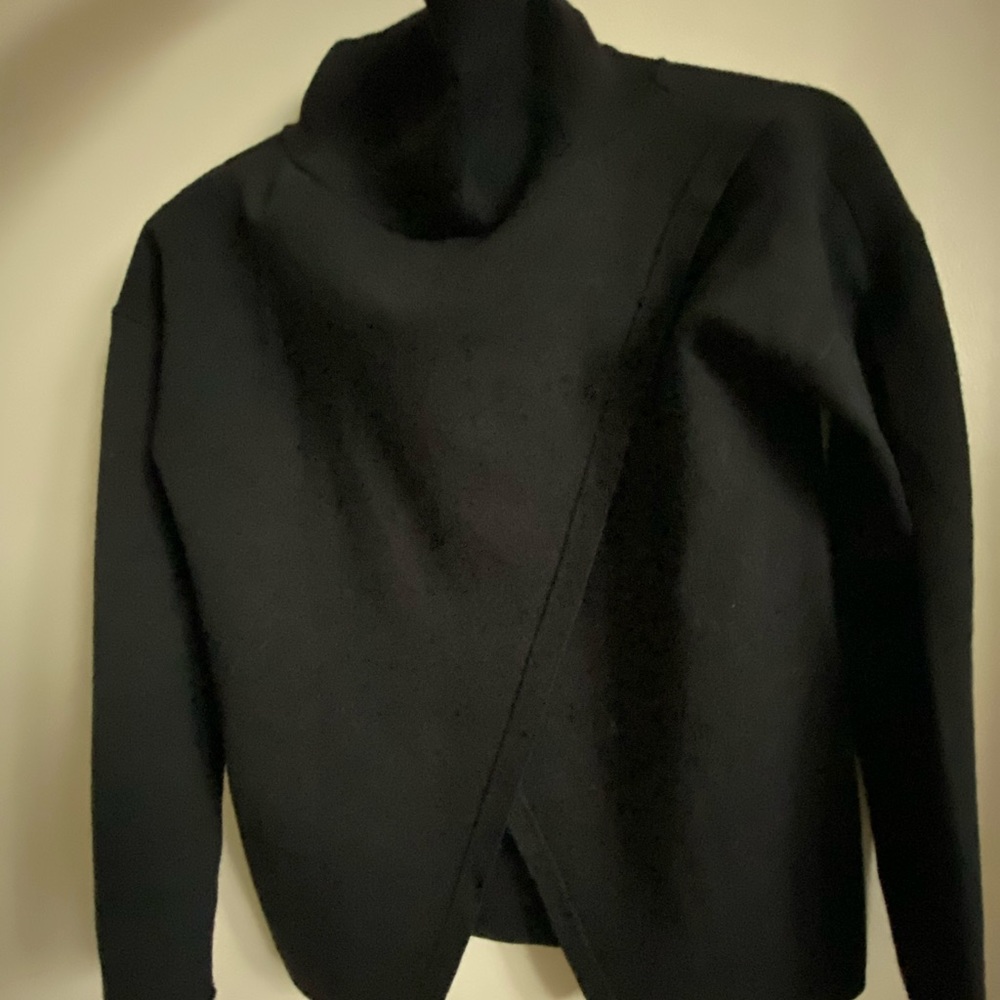 Black VINEYARD VINES sweater